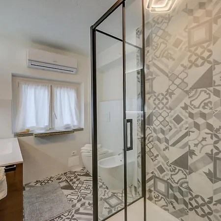 Residenza La Lanterna Pool And Relax - Happy Apartman *
